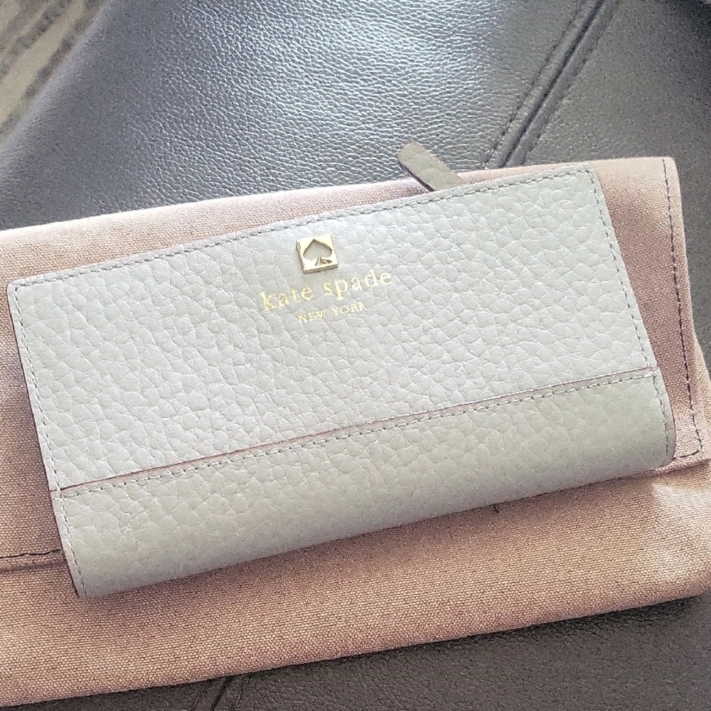 Kate Spade Light Gray Leather Wallet